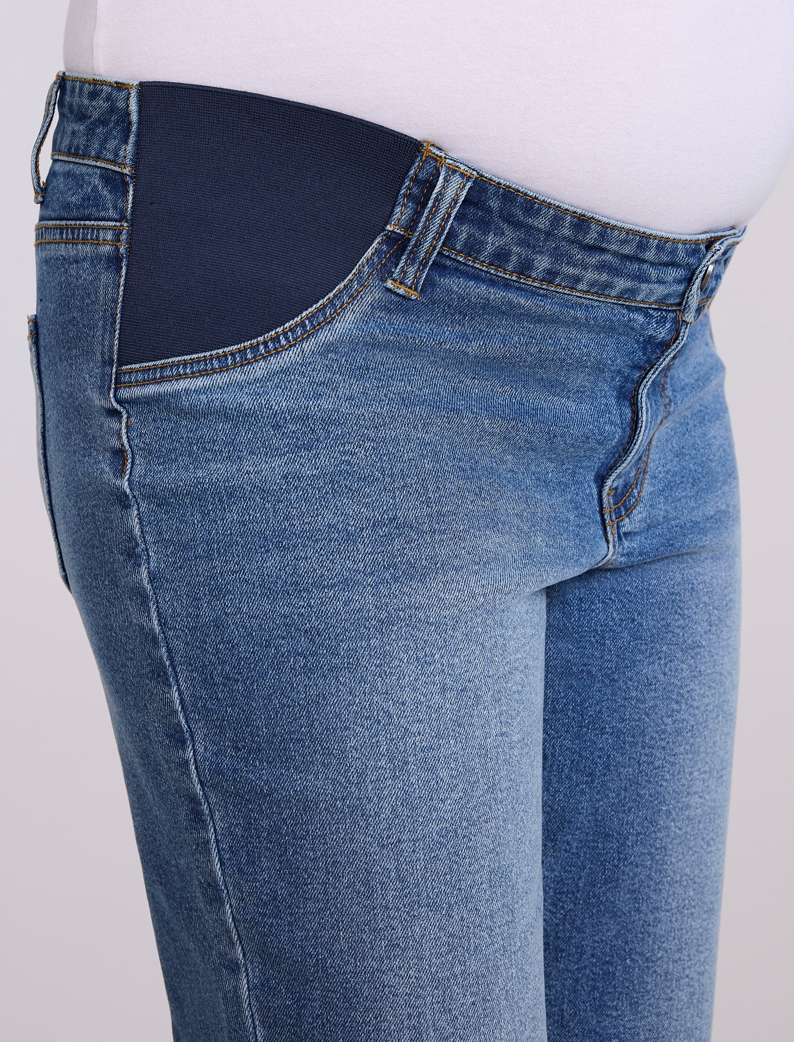 Crop Wide Leg Jeans with Elastic Pocket Inserts - Image 4