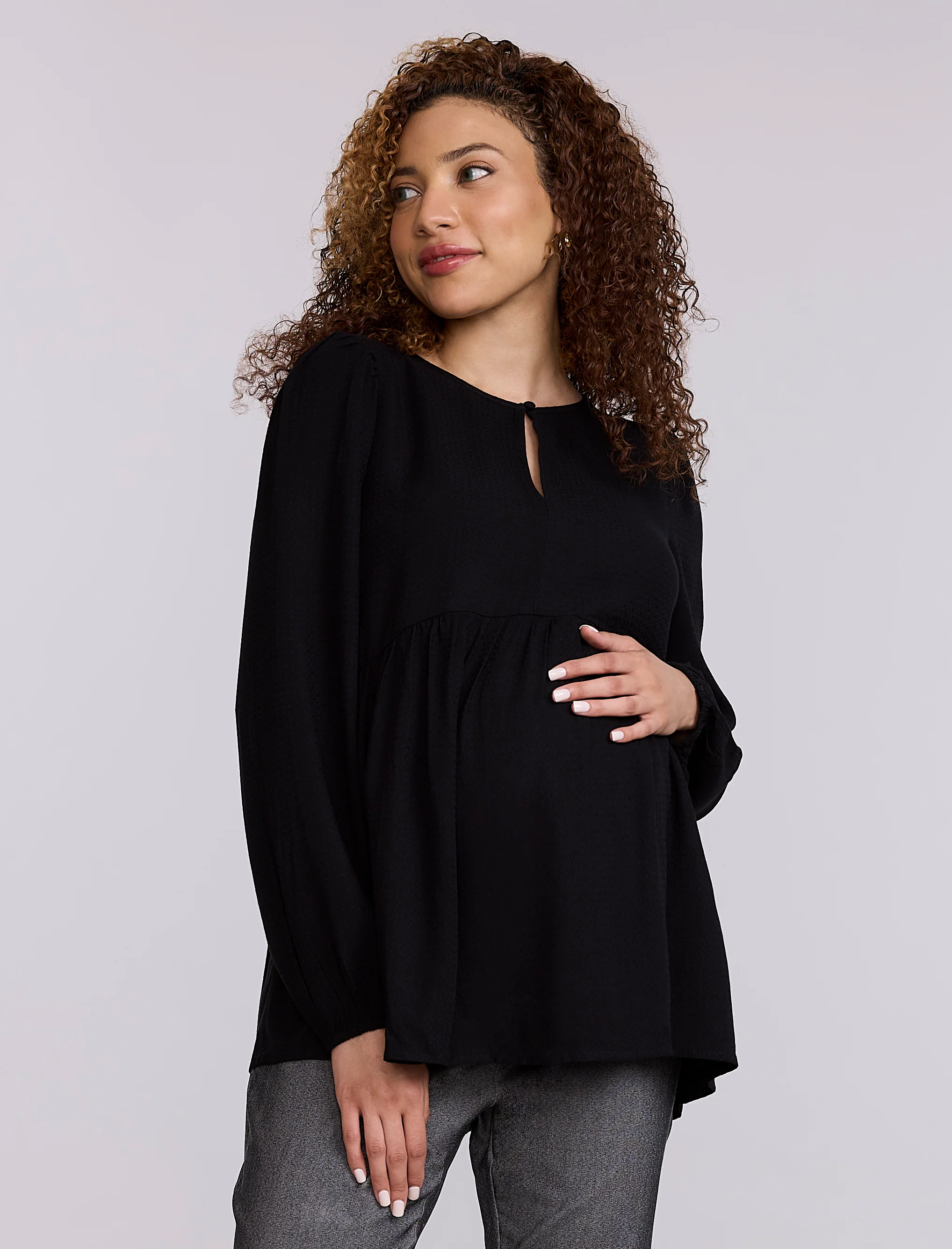 Long Sleeve Keyhole Blouse