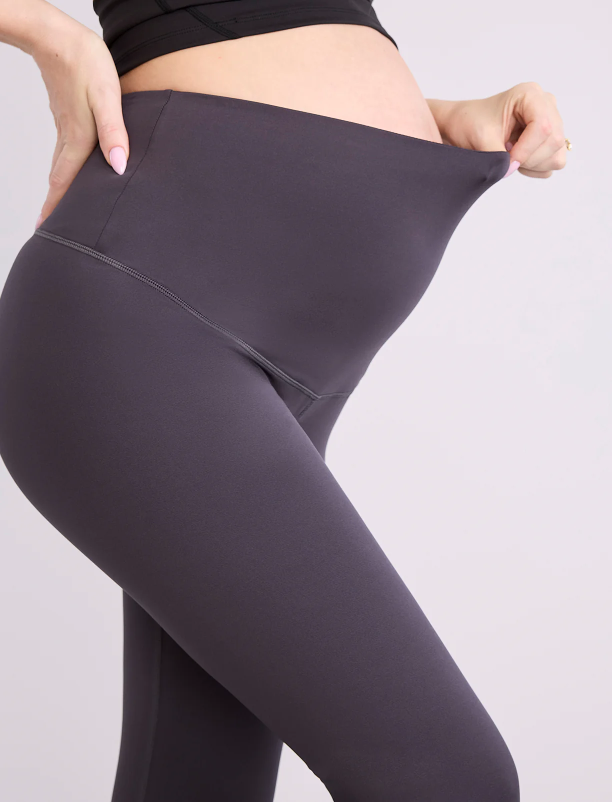 Maternity Seamed Active Legging - Image 4