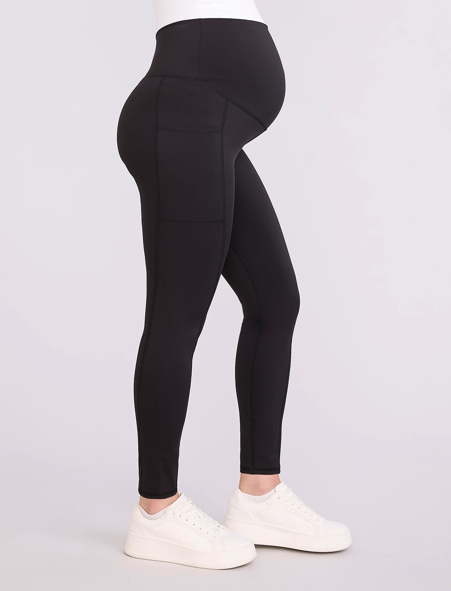 Maternity Seamed Active Pockets Legging - Image 3