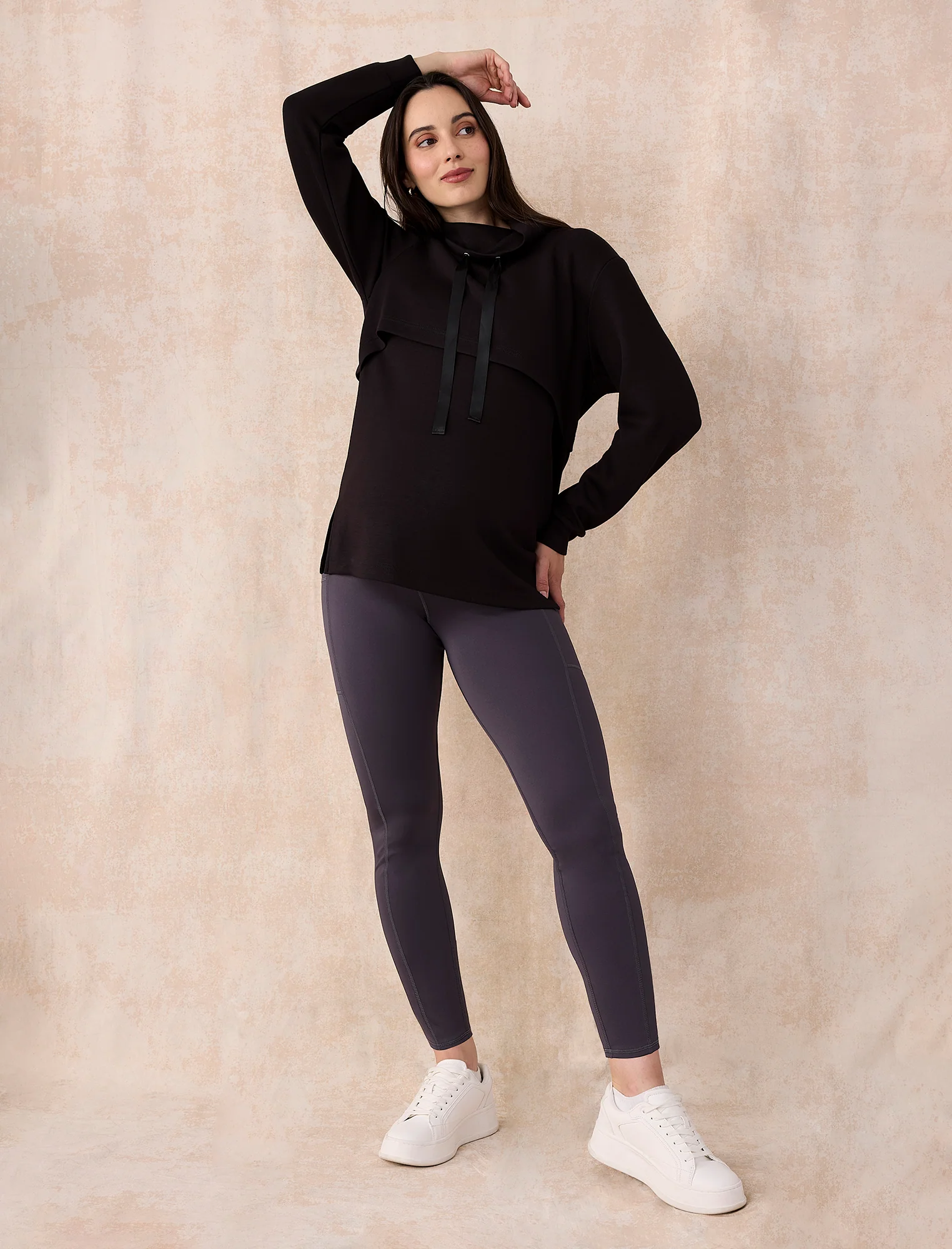 Maternity Seamed Active Pockets Legging - Image 7