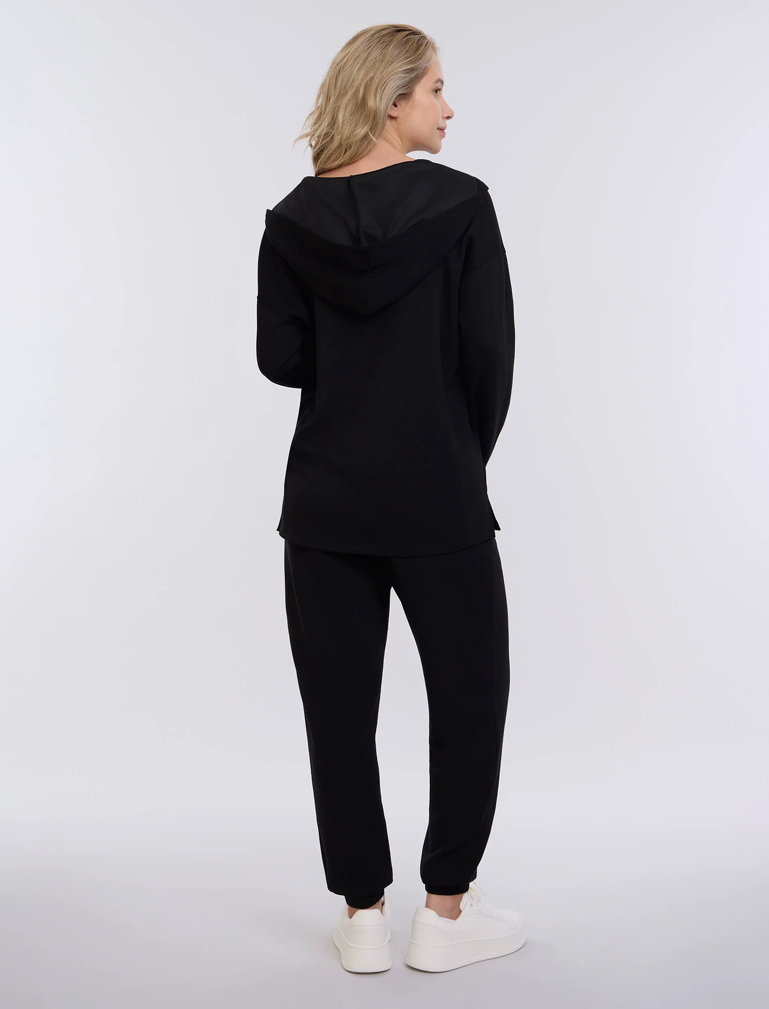 Scuba Hoodie - Image 3
