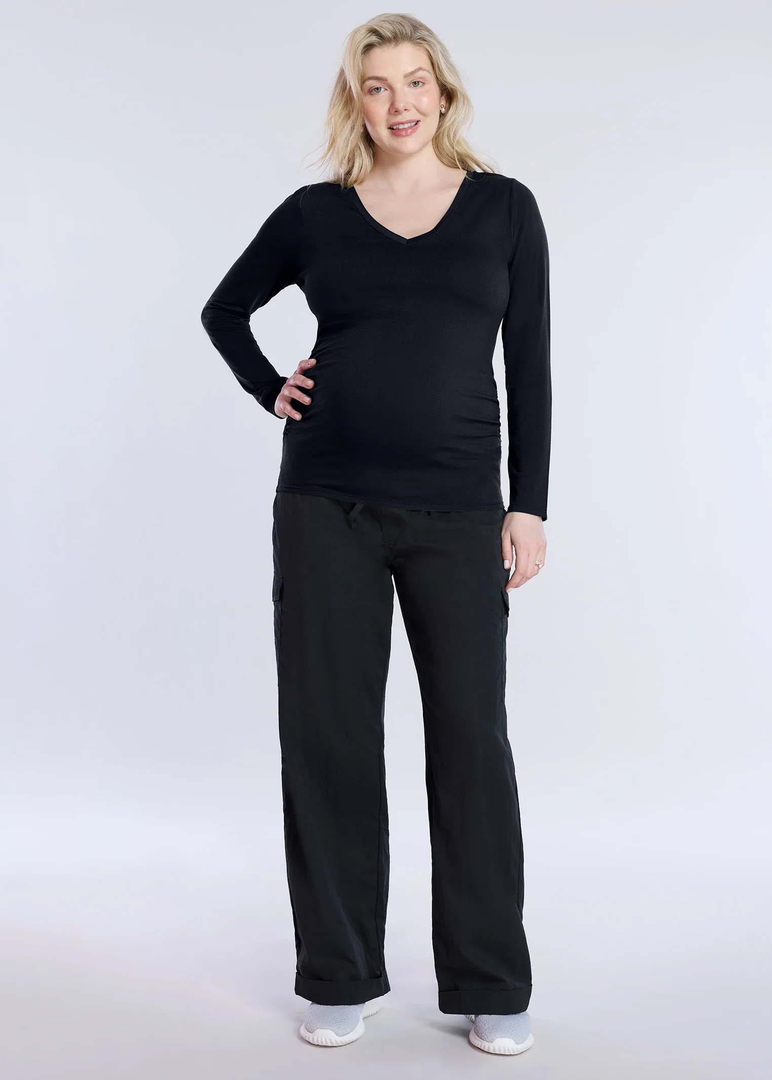 Side Ruched Long Sleeve V-Neck Maternity Tee - Image 4